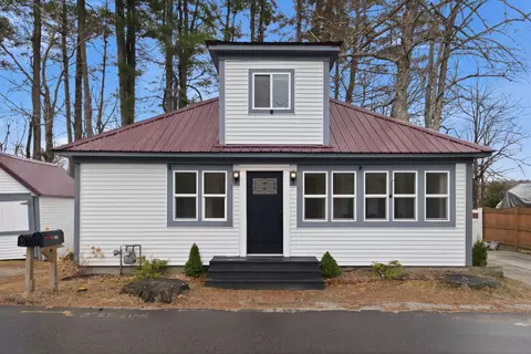 65 River Rd, Concord, NH 03303