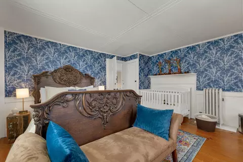 Bedroom - 375 S Main St, Wolfeboro, NH 03894 photo 6 of 15