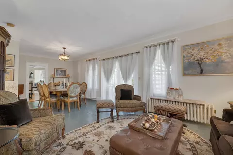 Living - 375 S Main St, Wolfeboro, NH 03894 photo 1 of 6