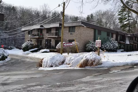 10 Strawberry Bank Rd #2, Nashua, NH 03062