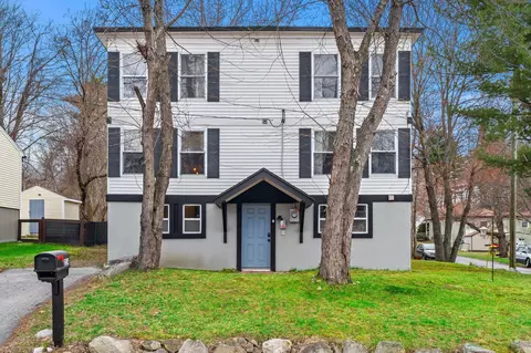 214 Maplehurst Ave, Manchester, NH 03104