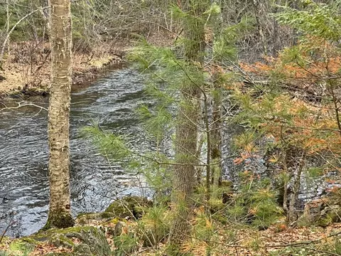 78 Hopper Rd, Milton, NH 03851