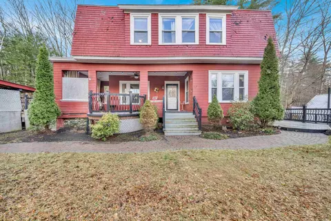 7 Moulton St, Raymond, NH 03077