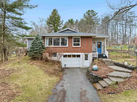 6 N College St, Montpelier, VT 05602