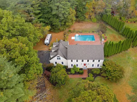 84 Irene Dr, Hollis, NH 03049