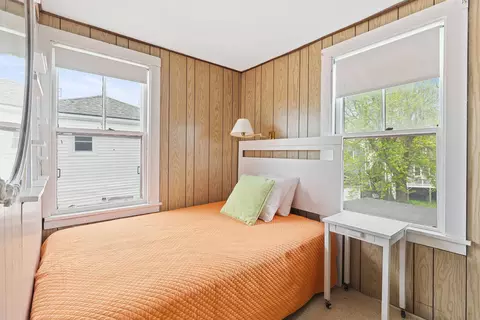 Bedroom - 15 Ocean Blvd, Hampton, NH 03842 photo 2 of 4