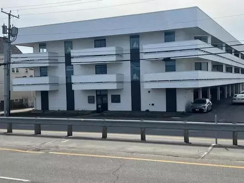 Exterior - 567 Ocean Blvd #107, Hampton, NH 03842 photo 2 of 3