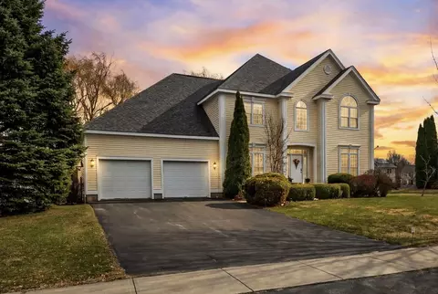29 Whiteface St, South Burlington, VT 05403