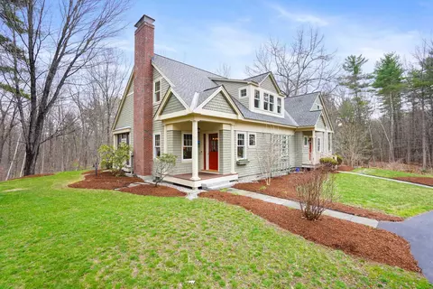 11 Pine Top Rd, Amherst, NH 03031