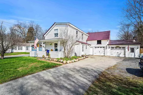 1 Border St, Milford, NH 03055