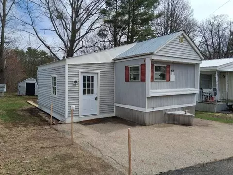 65 Polly Ann Park #65, Dover, NH 03820
