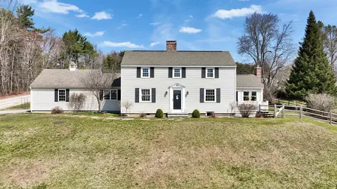 82 Kaufmann Dr, Peterborough, NH 03458