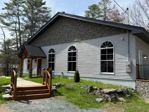 1011 Us Route 4, Canaan, NH 03741