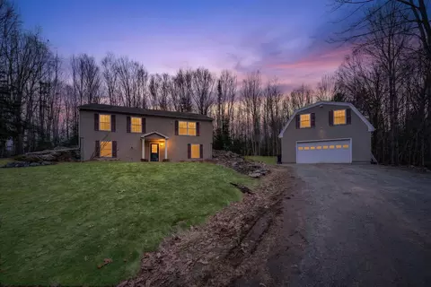 61 Forest Gln, Littleton, NH 03561