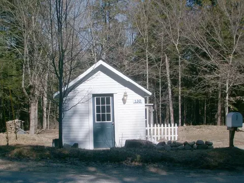130 Texas Hill Rd, Plymouth, NH 03264