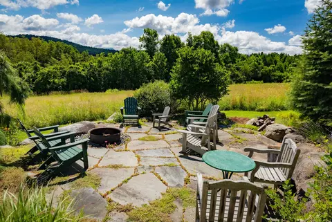 Exterior - 947 Oak Hill Rd, Williston, VT 05495 photo 13 of 18