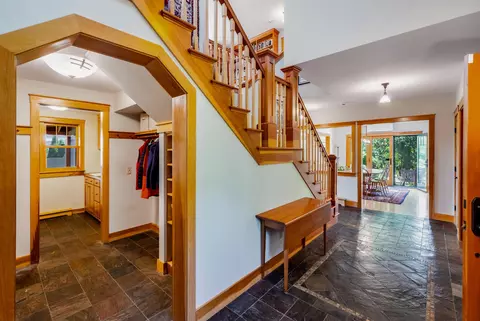 Entry Way - 947 Oak Hill Rd, Williston, VT 05495 photo 2 of 2
