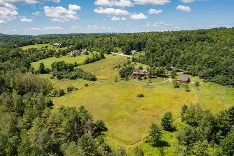 View/Area - 947 Oak Hill Rd, Williston, VT 05495 photo 3 of 5