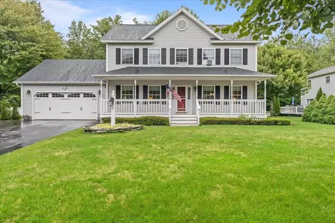 47 Stacy St, Milton, VT 05468