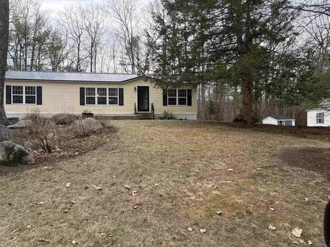 17 Harvey Brook Rd, Wolfeboro, NH 03894