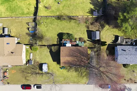 View/Area - 6 Heather Dr, Hooksett, NH 03106 photo 1 of 8