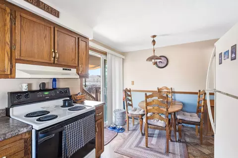 Kitchen - 6 Heather Dr, Hooksett, NH 03106 photo 2 of 2
