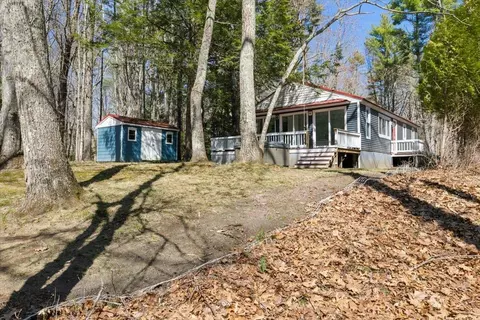 20 Owl Ln, Lee, NH 03861
