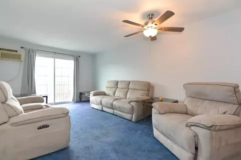 1311 Hanover St #33, Manchester, NH 03104