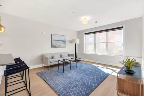 99 Foundry Pl #104, Portsmouth, NH 03801