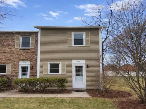 51 Red Pines Ln #5, Colchester, VT 05446