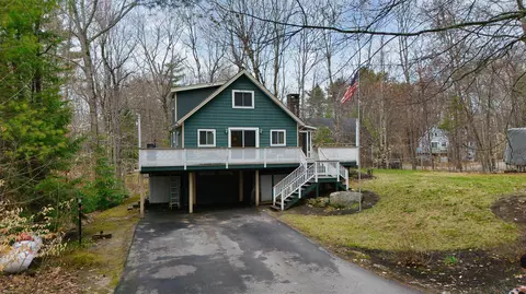 49 Mountain View Dr, Moultonborough, NH 03254