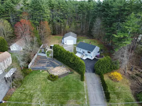 2 Mulberry St # A, Windham, NH 03087
