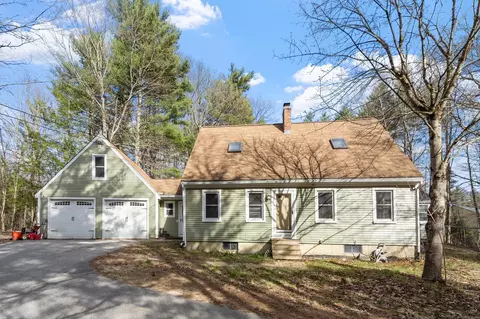 61 Beaver Pond Rd, Weare, NH 03281