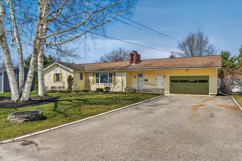 155 Jackson Ave, Rutland, VT 05701
