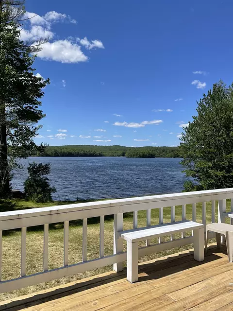 20 Shadowland Rd, Alstead, NH 03602