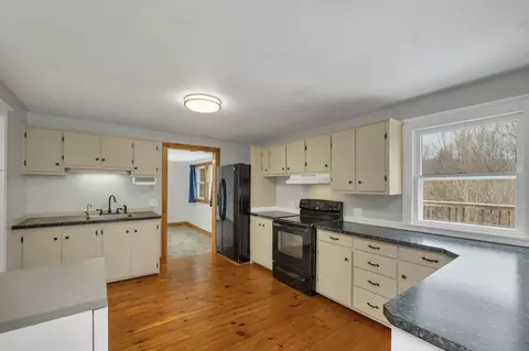 Kitchen - 80 Docs Dr, Grantham, NH 03753 photo 2 of 2
