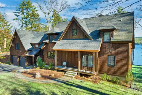 251 North Rd # A, Deerfield, NH 03037