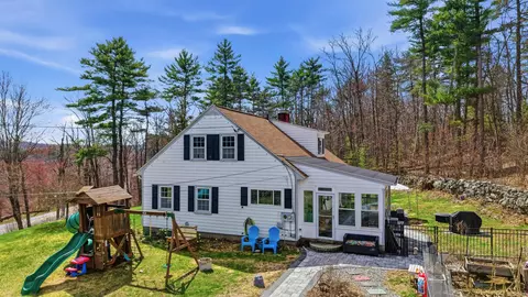Exterior - 209 Hooksett Rd, Auburn, NH 03032 photo 9 of 14