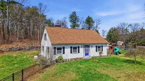 Exterior - 209 Hooksett Rd, Auburn, NH 03032 photo 1 of 14