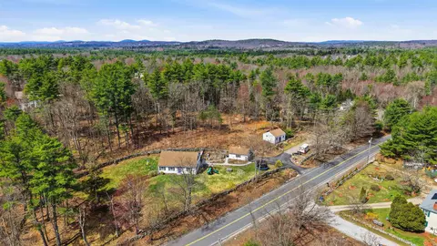 209 Hooksett Rd, Auburn, NH 03032