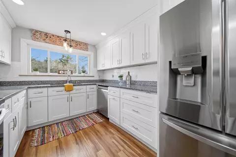 Kitchen - 209 Hooksett Rd, Auburn, NH 03032 photo 3 of 3