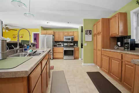 Kitchen - 5 Ted Rd, Milton, VT 05468 photo 3 of 4