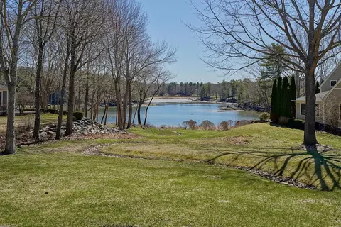579 Sagamore Ave #99, Portsmouth, NH 03801