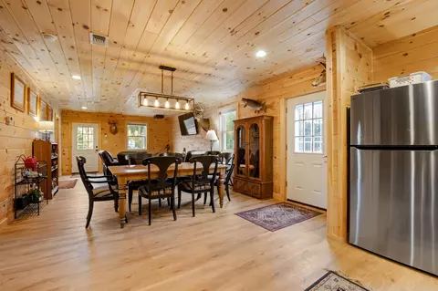 Dining - 130 Poisson Dr, Canaan, VT 05903 photo 3 of 4