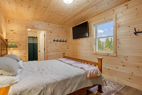 Bedroom - 130 Poisson Dr, Canaan, VT 05903 photo 6 of 6