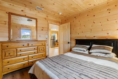 Bedroom - 130 Poisson Dr, Canaan, VT 05903 photo 4 of 6