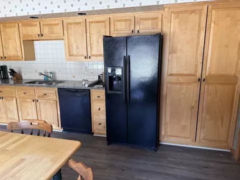 Kitchen - 175 Pleasant Valley Rd, Springfield, VT 05156 photo 3 of 3