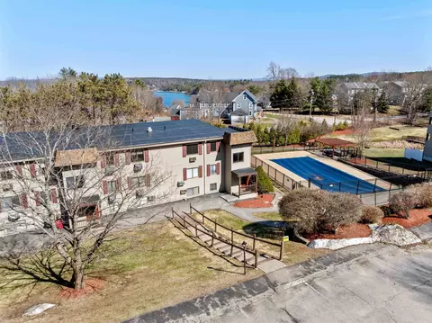 41 Treetop Cir #34, Laconia, NH 03246
