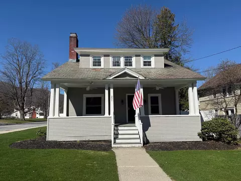 231 Washington Ave, Bennington, VT 05201