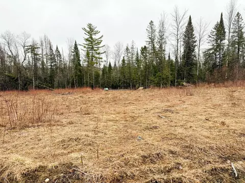 4334 Hinman Settler Rd, Derby, VT 05829